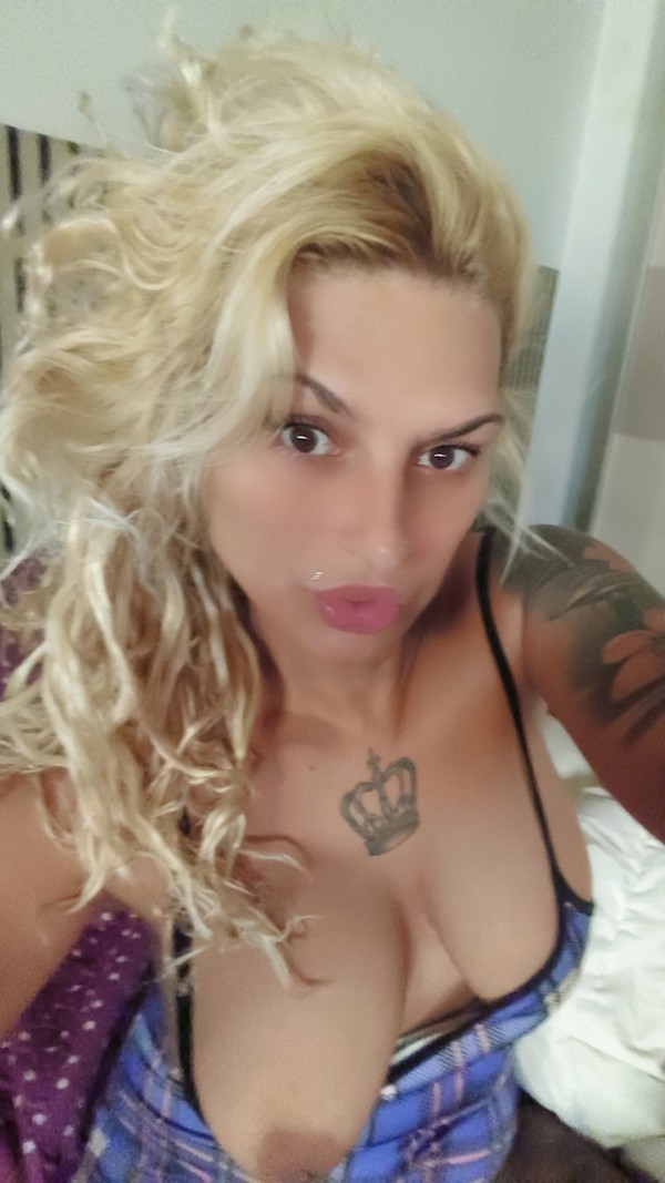 Mistress victoria número 1 sin límite sexo a pelo natural coño y culo