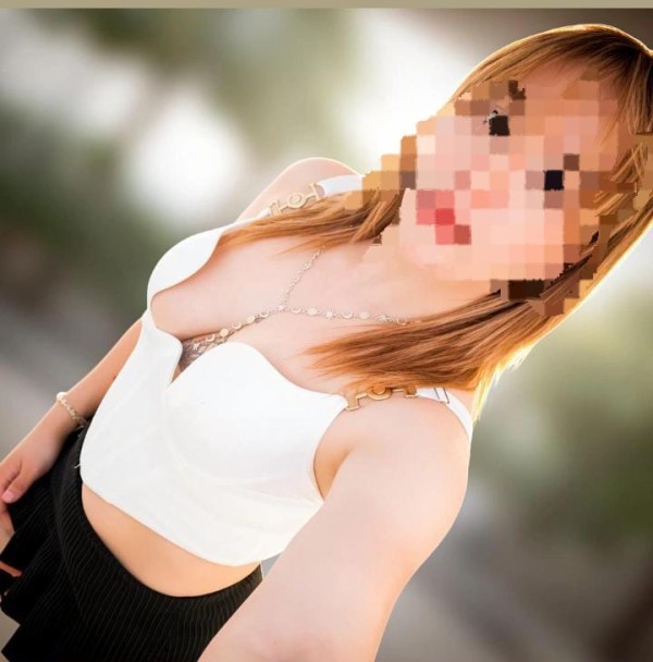 Violeta  chica nueva en tu ciudad