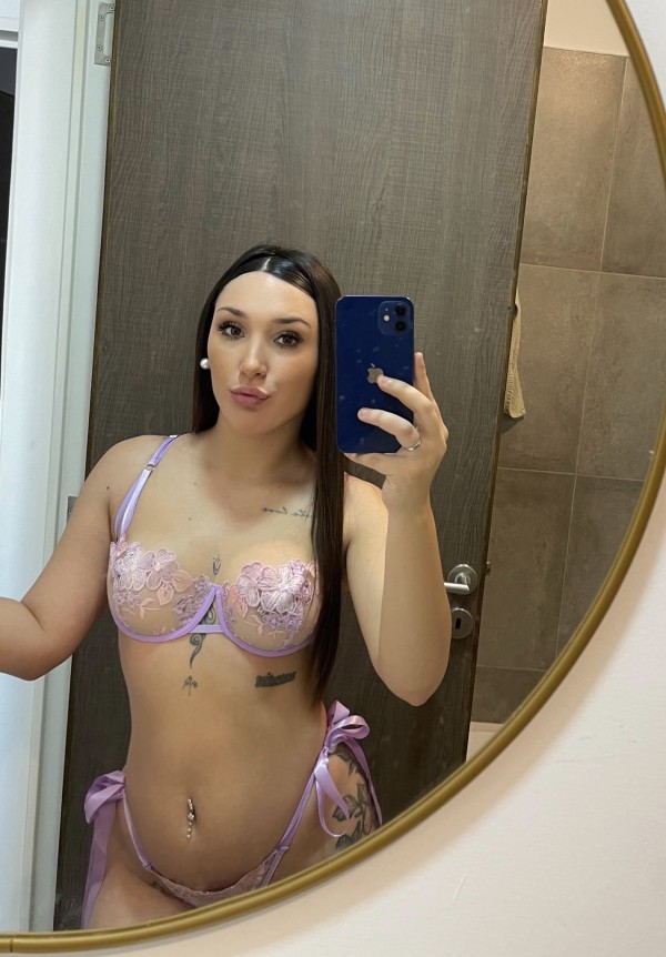 NIkol 23 años JOVENCITA FIESTERA COMPLACIENTE 100% real sin engaño