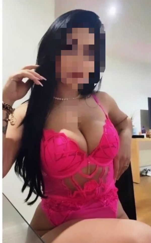 NOVEDAD!!! REALMENTE UNA GATA MUY GUARRILLA Y MORBO A TOPE
