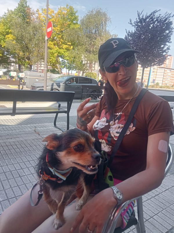 CALIENTE COMO EL VERANO TU LOBA