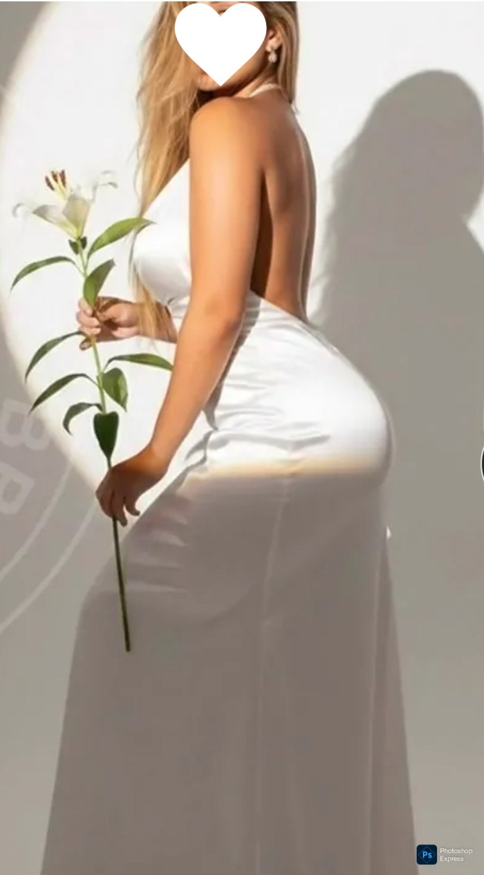 Anita Boss: Exclusividad