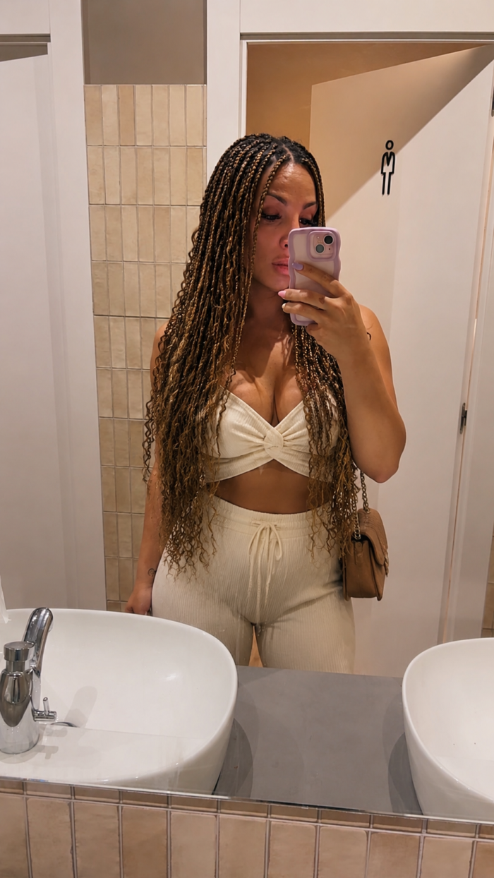 Chica trans  catalana operada para heteros