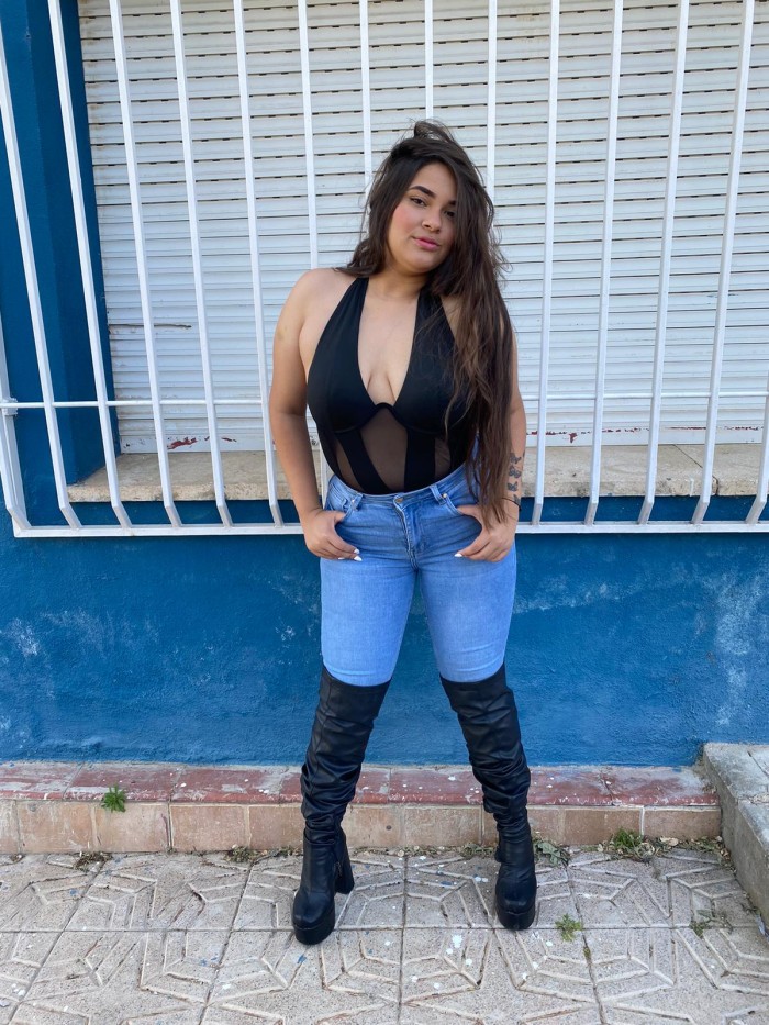 APASIONADA GORDITA SENSUAL