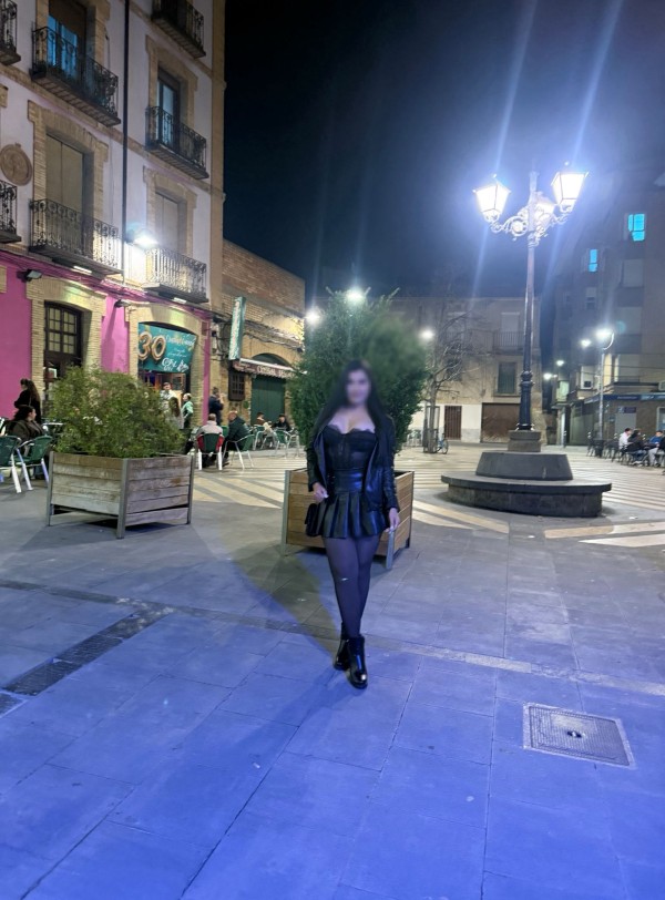 SARA EXÓTICA SEXY FIESTERA **