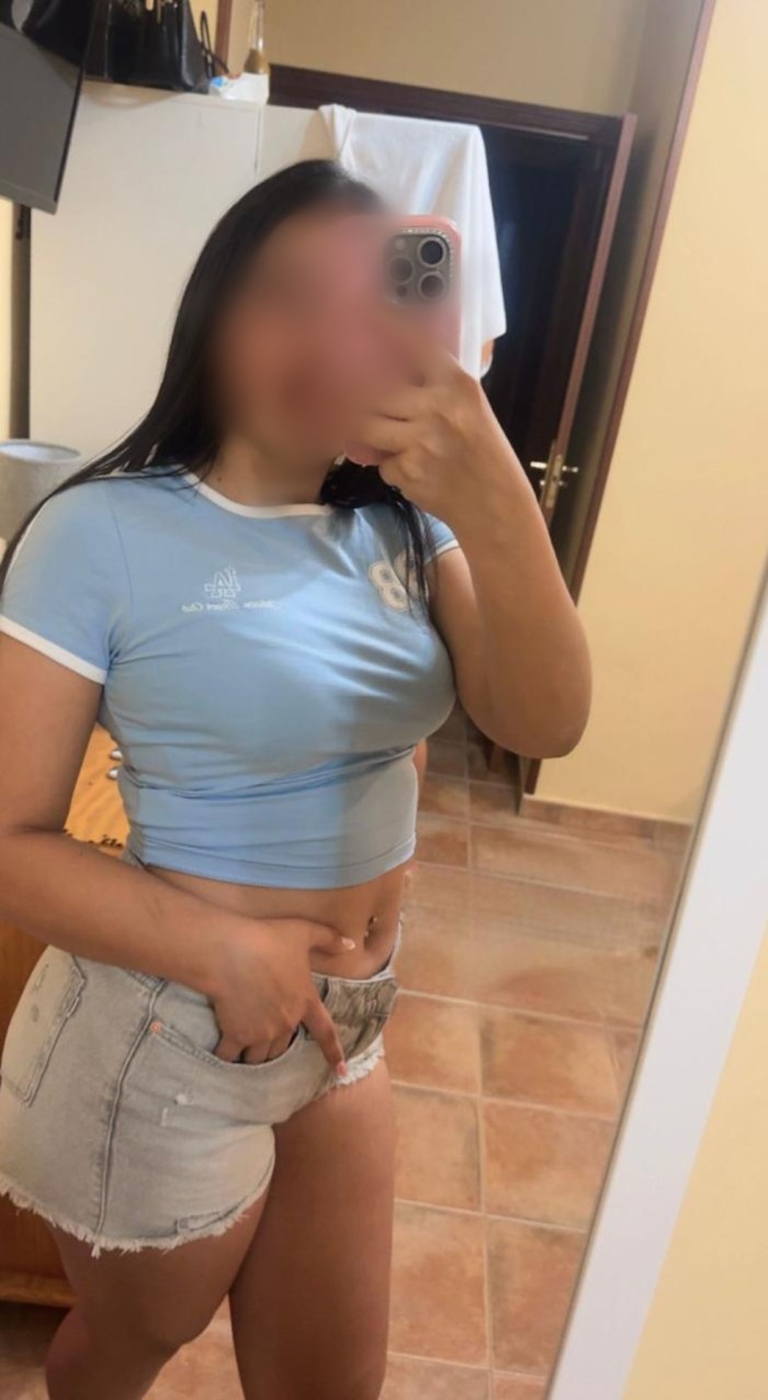 JOVEN PARAGUAYA EXTROVERTIDA Y JUGUETONA