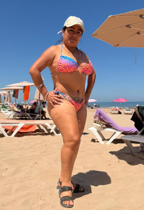 IMPLICADA CACHONDA DESEOSA DE PASION Y LUJURIA
