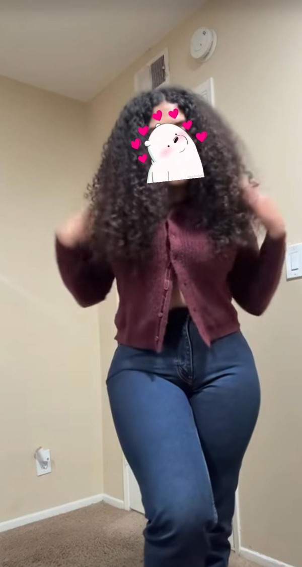 DELICIOSA IMPLICADA MORBOSA DESEOSA DE PLACER