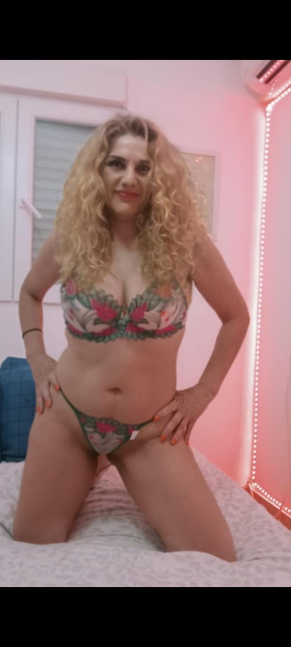 Sexy madurita argentina en Alicante