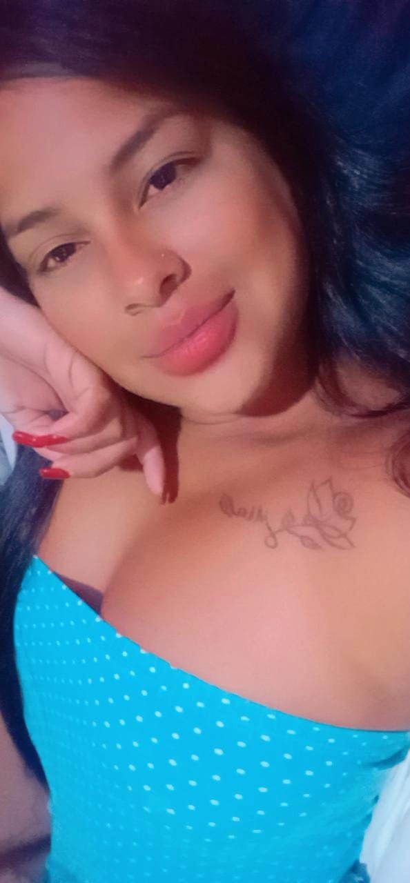 JOVEN SCORT DIVINA