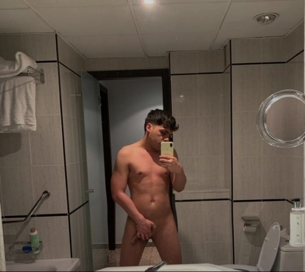 XXL dotado jovencito