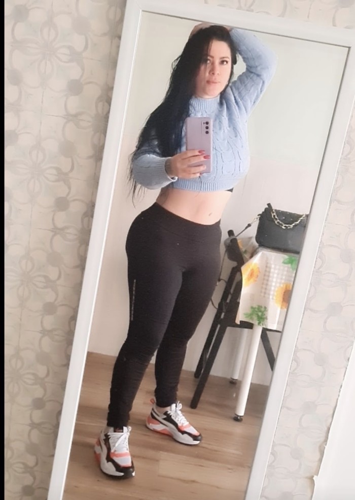 Colombiana fiestera en Alcantarilla