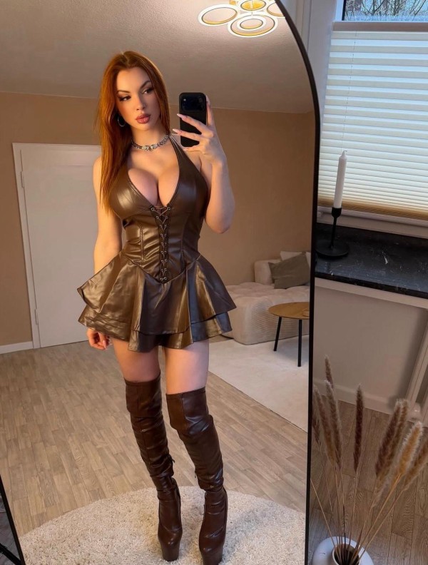 LUCIA TU MEJOR OPCION LLAMAME
