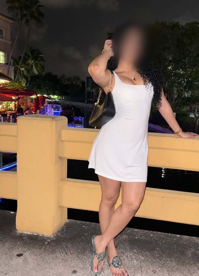 ATREVIDA SENSUAL FIESTERA Y JUGUETONA EN LA LAGUNA
