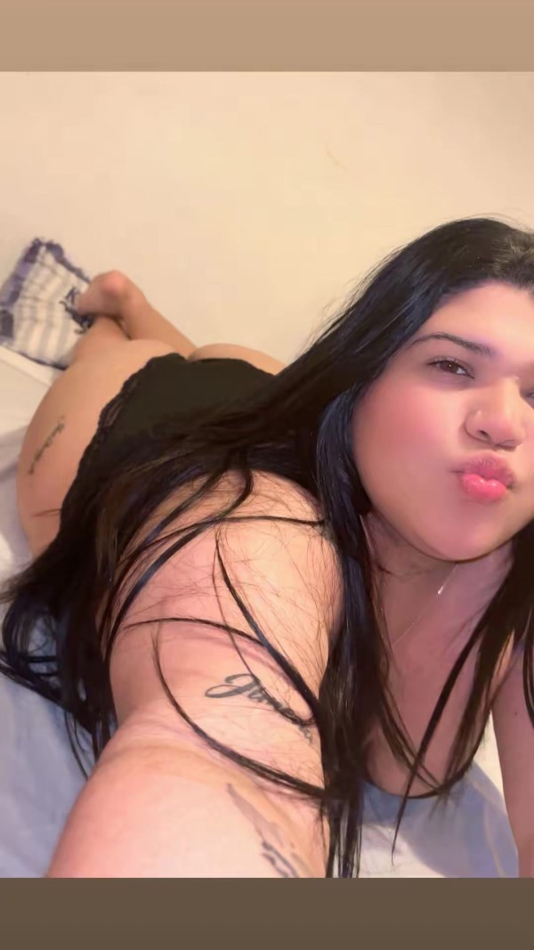 632682972, pasión y deseo esperando por ti  en los abrigos