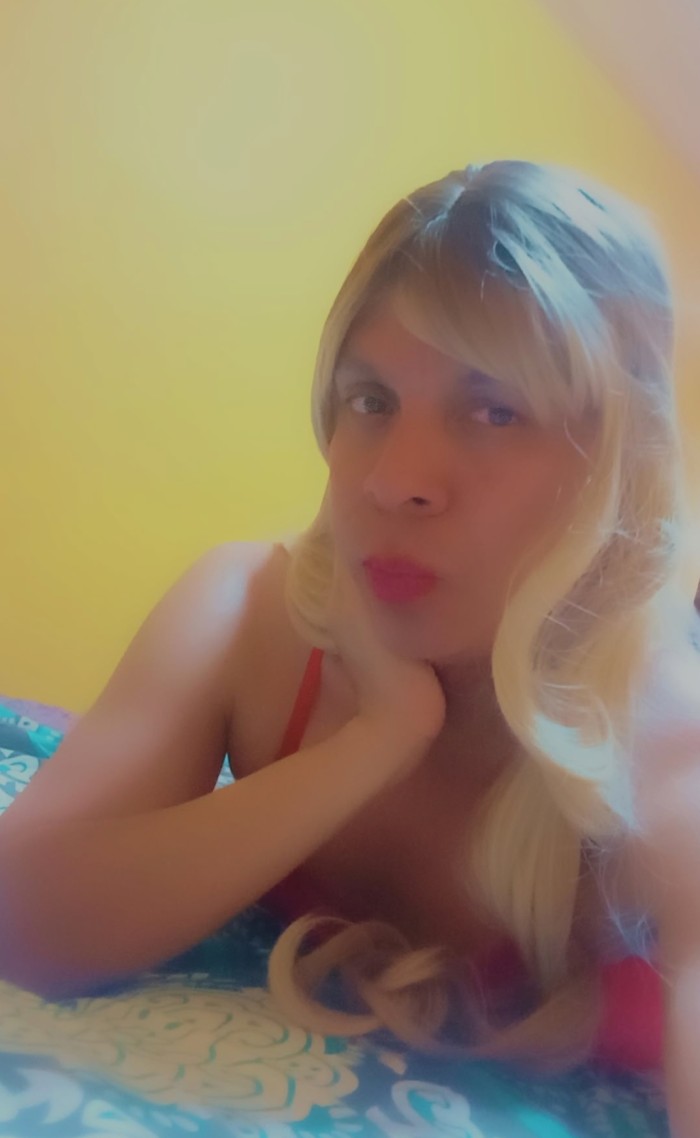 Sacha activa, pasiva, polla, fiestera