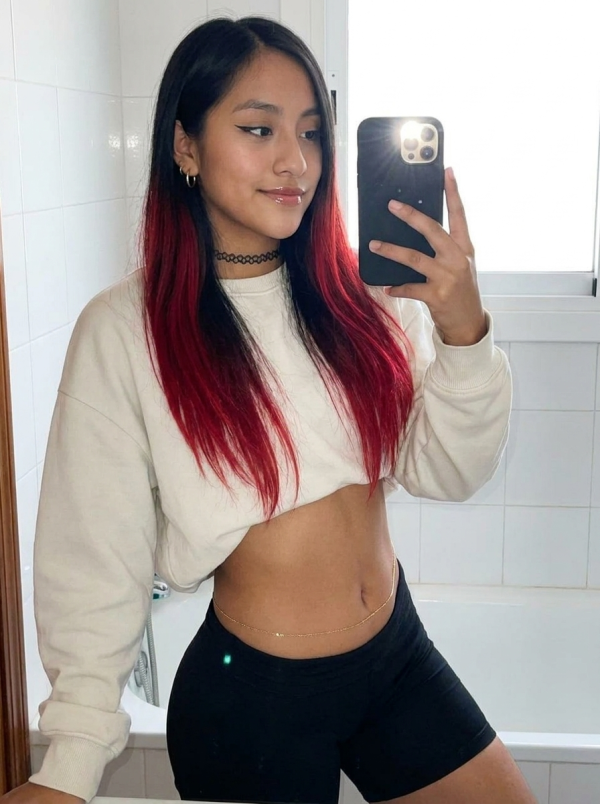 Rebeca, colombianita de 18 con mucha energía