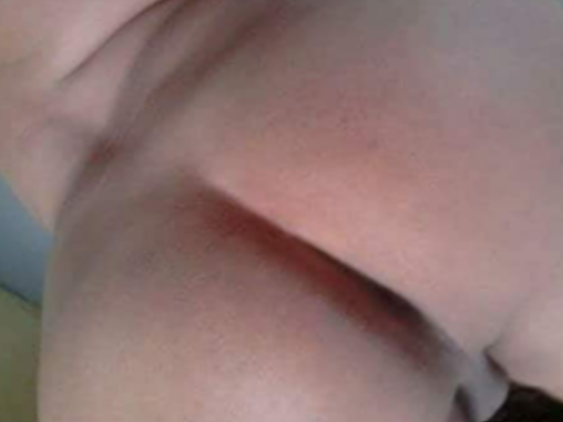 CHICA TRANS POLLONA DELICIOSA LECHERA PARA COMPLACERTE