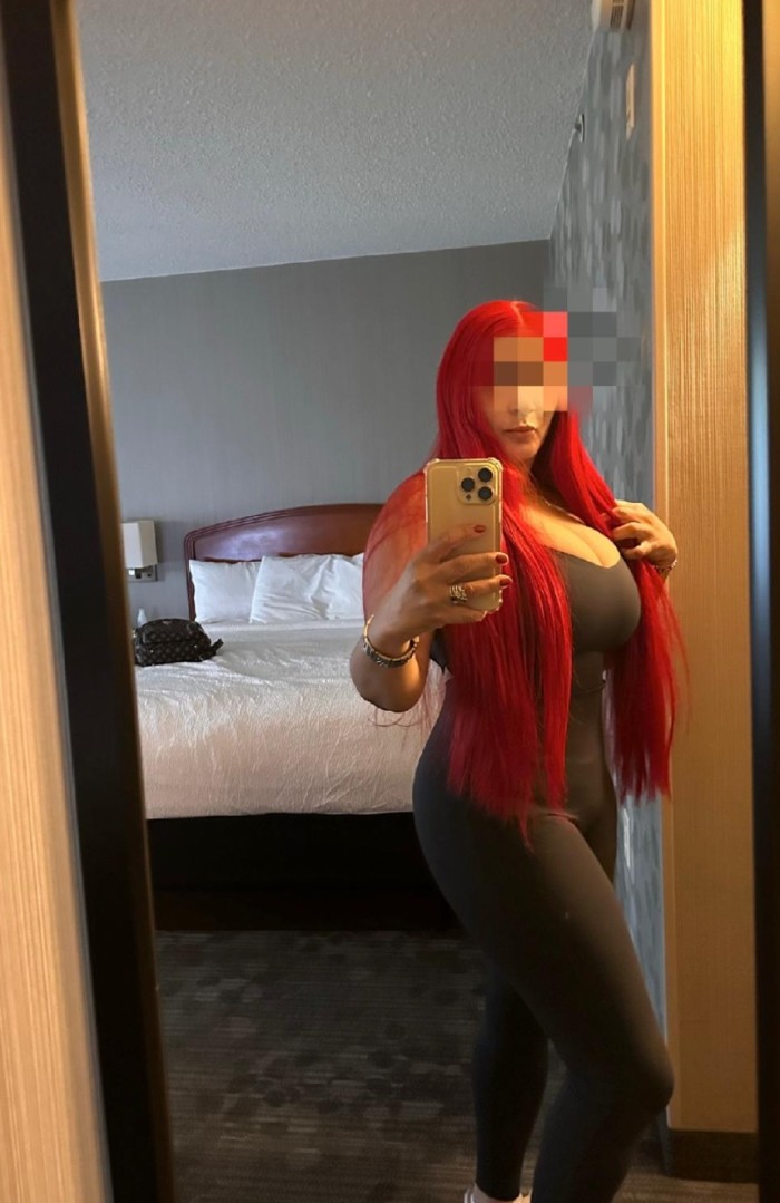 JUGUETONA Y FIESTERA LISTA PARA PERDER CONTROL