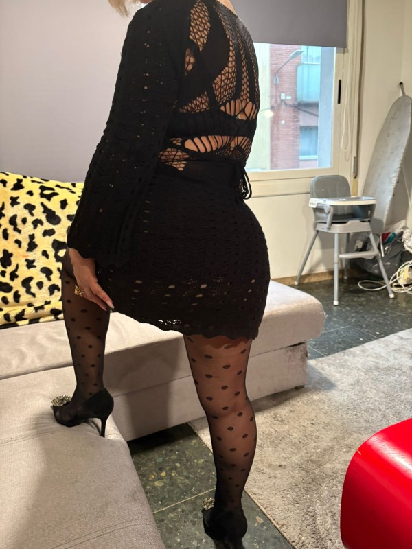 KASANDRA ARDIENTE LATINA MADURITA INCREIBLE