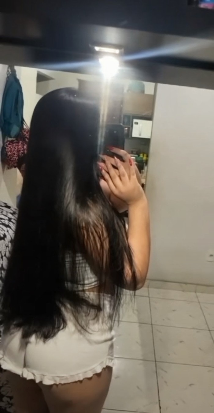 deliciosas MAMADAS ven y pruebame