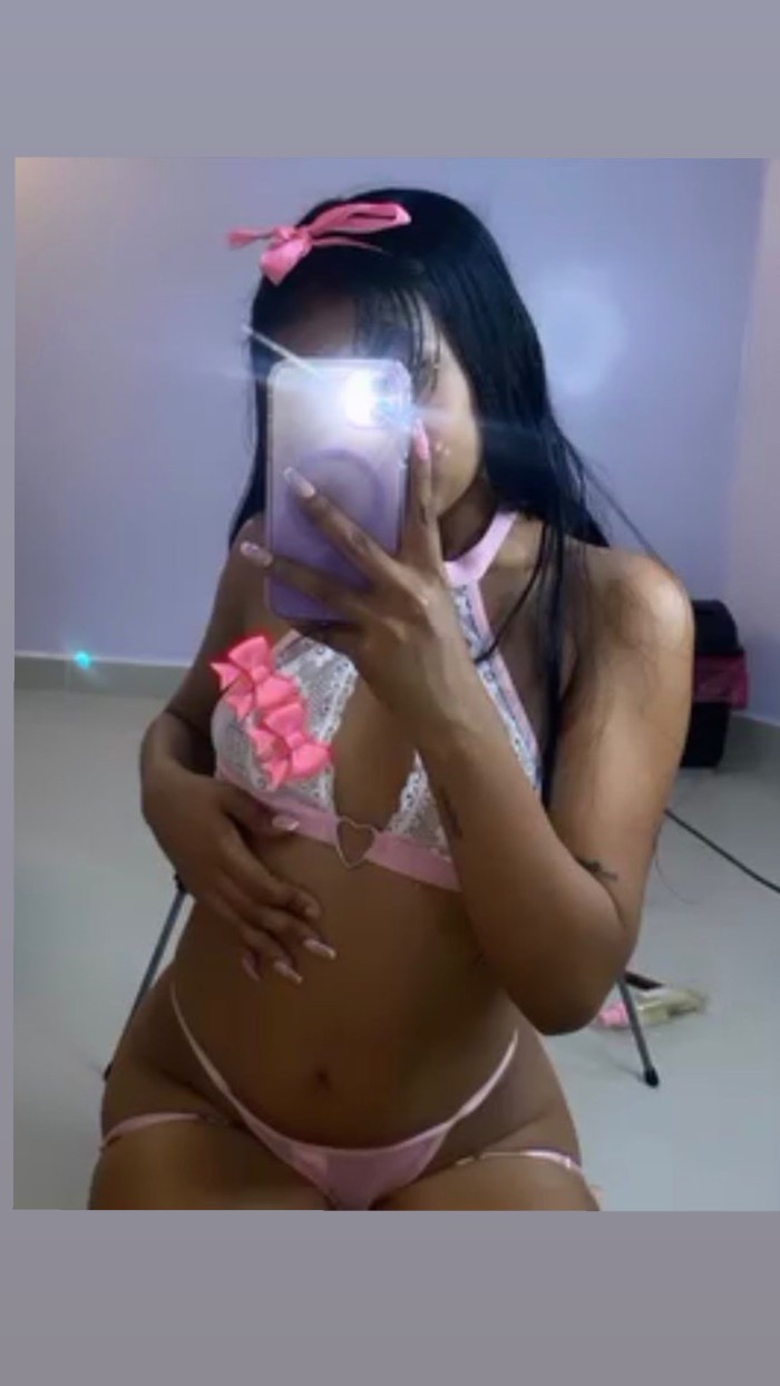 ZOE LA DULZURA COLOMBIANA HECHA MUJER!
