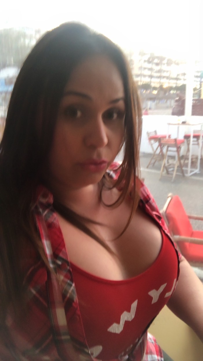 Súper tetona