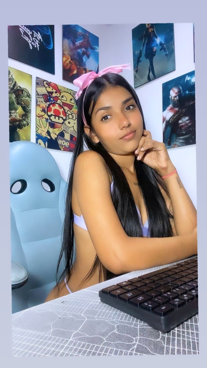 ZOE BELLEZA COLOMBIANA QUE ENAMORA