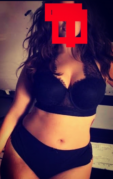 Chica atractiva con buenas vibras.solo salidas