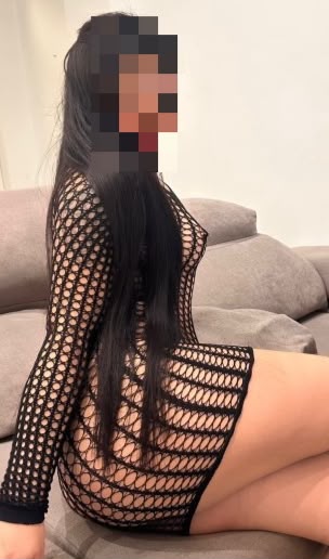 SEXY PERVERSA CHIQUILLA CACHONDA DE CURVAS UNICAS PARA TU PALADAR NOVEDAD