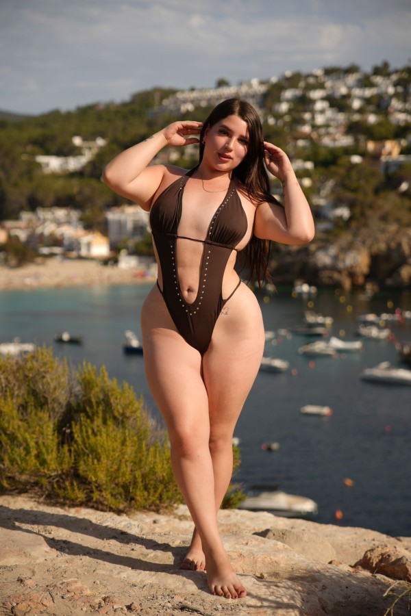 Ashley ¡UNA BOMBA! JOVENCITA CON LUJURIA Y PASIÓN. ESTOY EN SAN ANTONIO