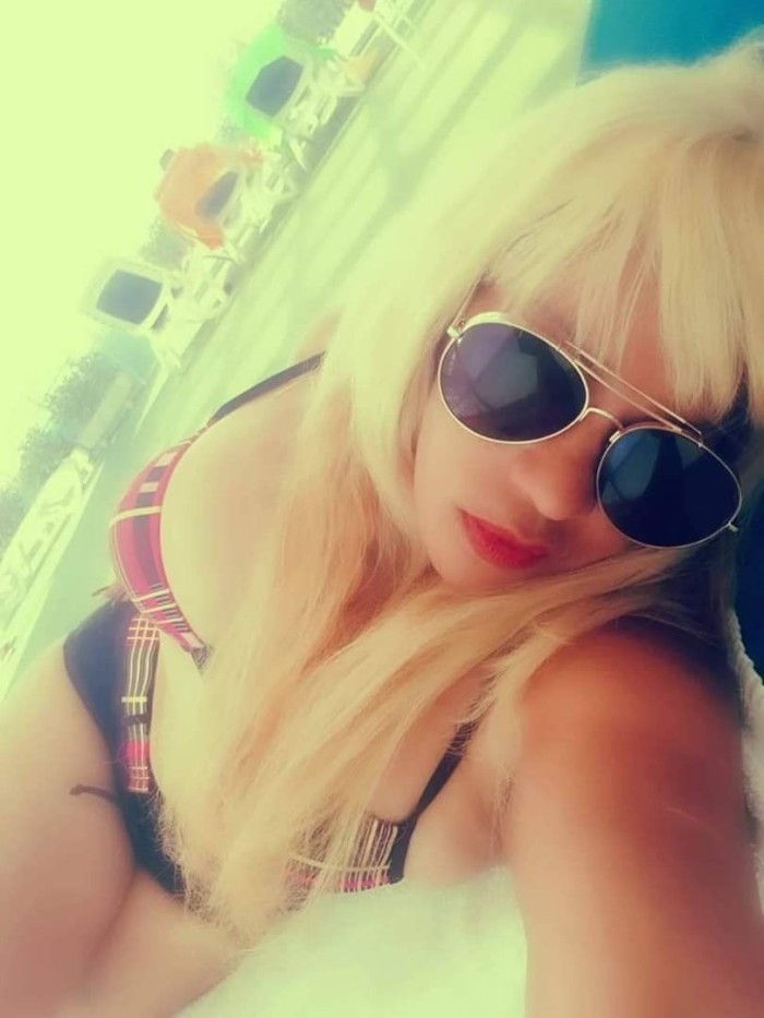 HERMOSA SENSUAL ARDIENTE BOMBA DE SEXO