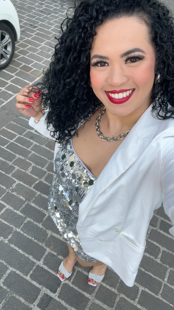 LAURA BRASILEÑA NOVEDAD EN PONFERRADA