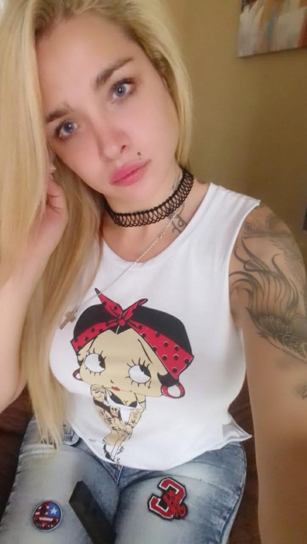 El Rostro más bonito DE LA ISLA! LATINA DE ESCANDALO