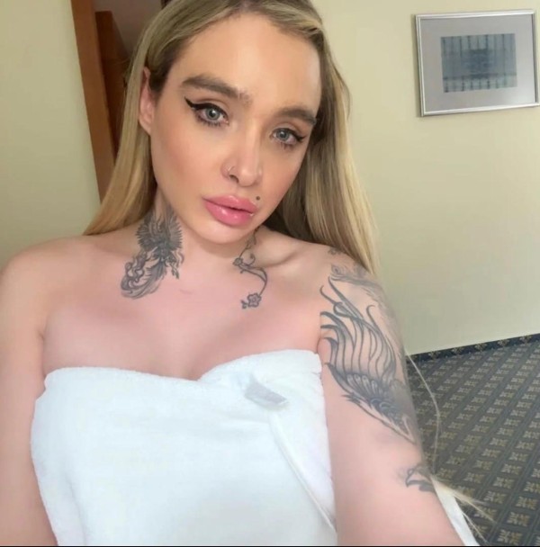 El Rostro más bonito DE LA ISLA! LATINA DE ESCANDALO