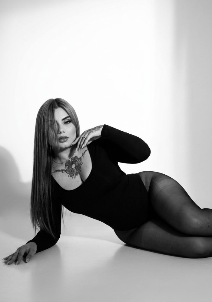 Fiestera, besos, francés sin hasta el final y mas