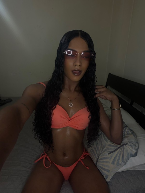 NIA MUY CALIENTE PARA VIVIR EL PLACER AL MÁXIMO ¡LLÁMAME!