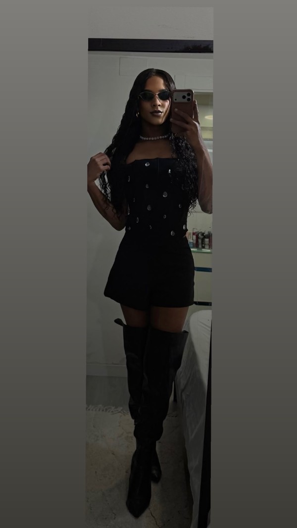 NIA MUY CALIENTE PARA VIVIR EL PLACER AL MÁXIMO ¡LLÁMAME!