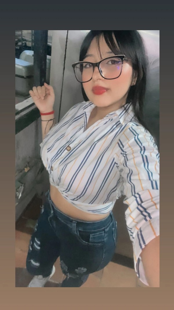 SOY SOFÍA AMOR, CON UN CUERPO SUPER DESEOSA