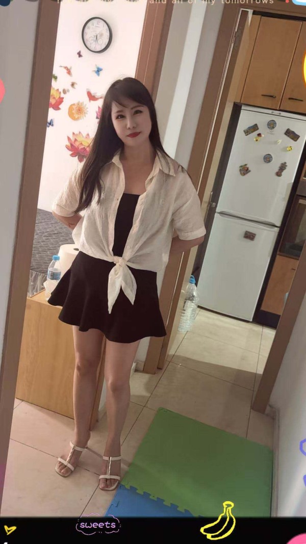 Guapísima en Valencia! CACHONDA SEXOOOO