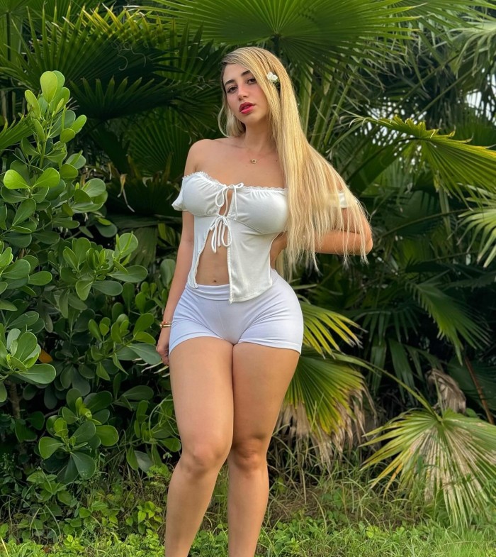Catalina INDEPENDIENTE rubia explosiva a domicilio