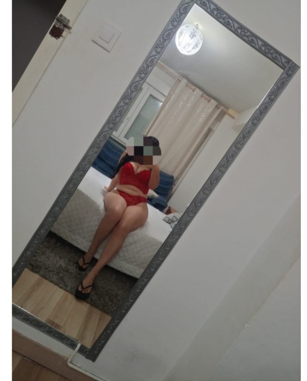 SEXY SUPER FIESTERA Y CACHONDA