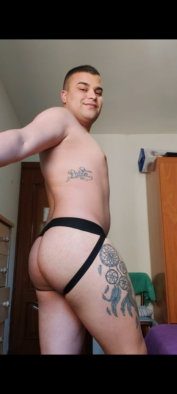 Estoy por torrejon chico joven y guapo