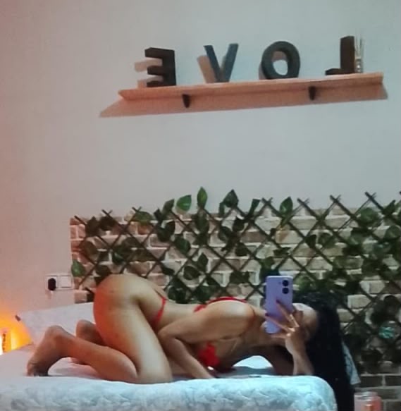 NOVEDAD // DULCE JOVENCITA CON LAS POSTURAS MÁS ATREVIDAS/ CACERES