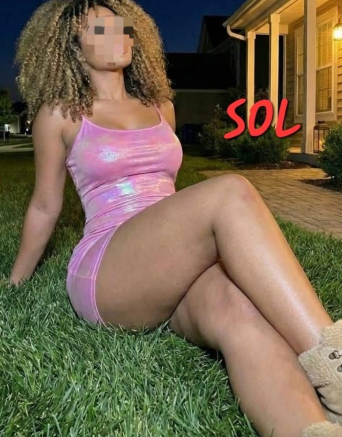 IMPLICADA DELICIOSA CACHONDA ADICTA AL PLACER