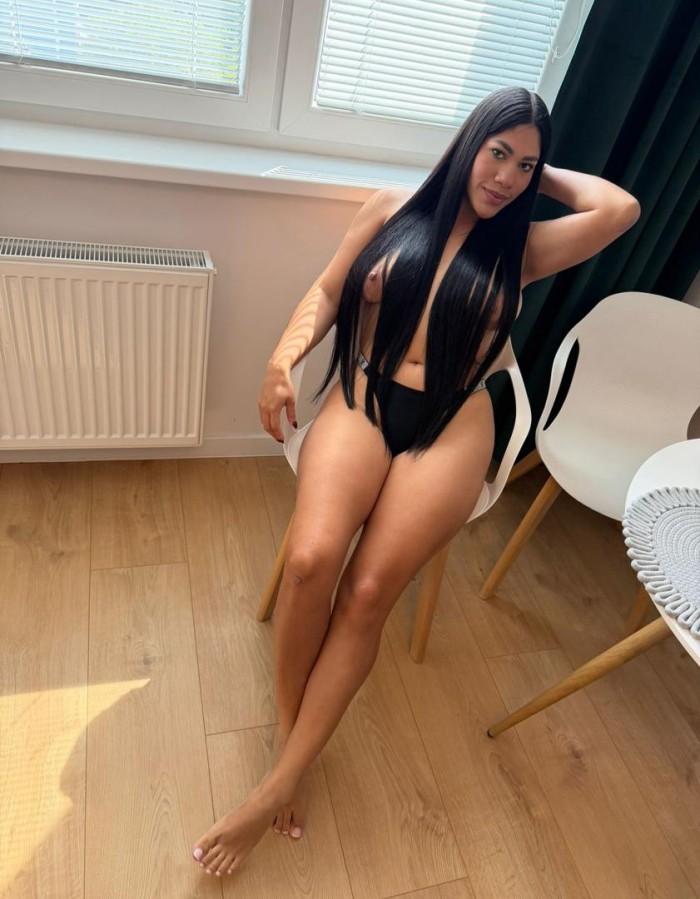 DIOSA SENSUAL PRECIOSA  TRAVIESA Y COMPLACIENTE