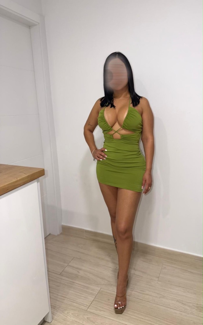 ESCULTURAL DIOSA COLOMBIANA 643873658