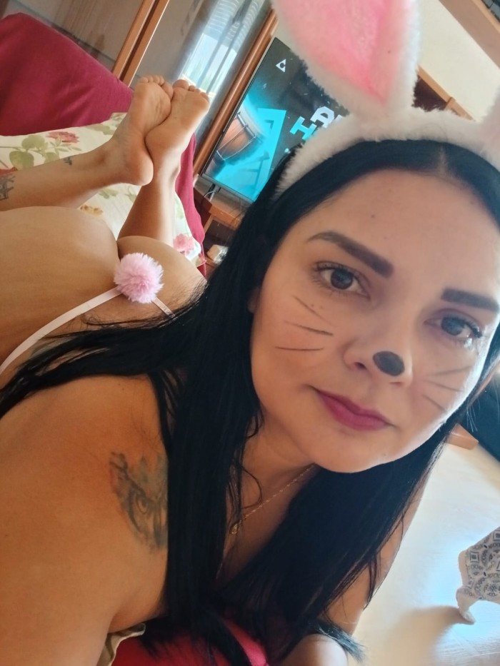 Colombiana cachonda 24 horas!!!