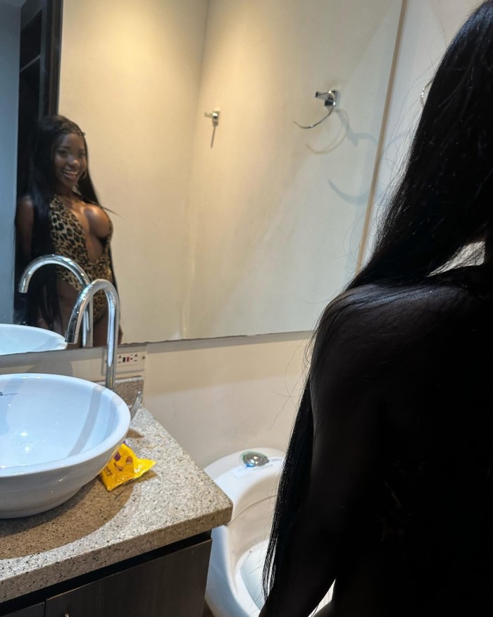 Negra bella mulata Ashley 639134926