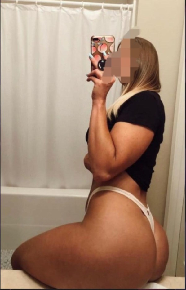 SENSUAL MUJERONA EXOTICA CUERPITO DELICIOSO